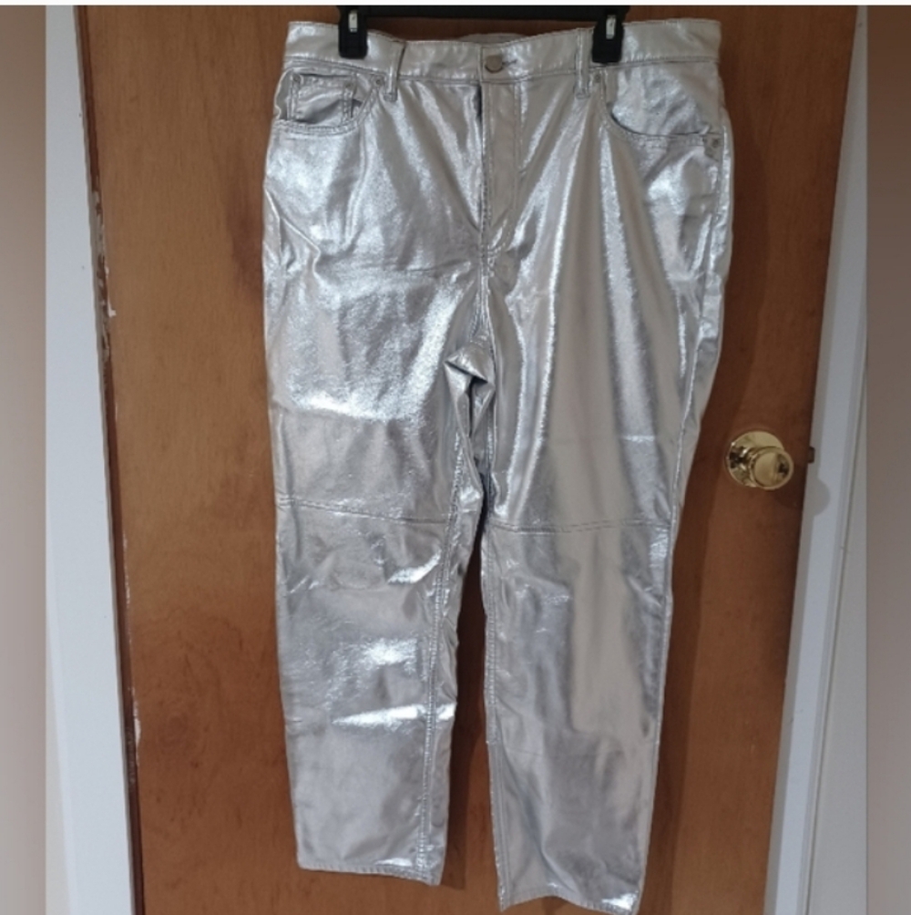 GAP Silver Faux Leather Woman Jeans - Picture 7 of 8